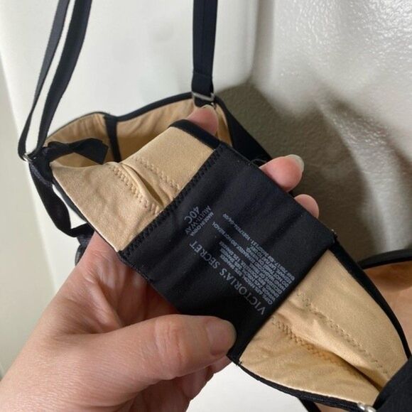 New Victoria’s Secret Biofit Black Bra 40C - Picture 4 of 7